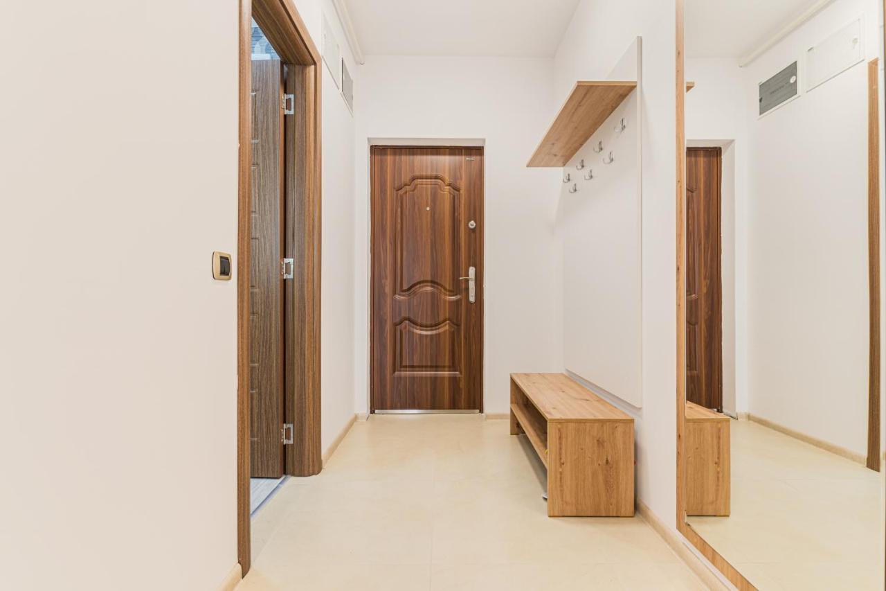 Isaran 2D4E Apartment Brasov Luaran gambar