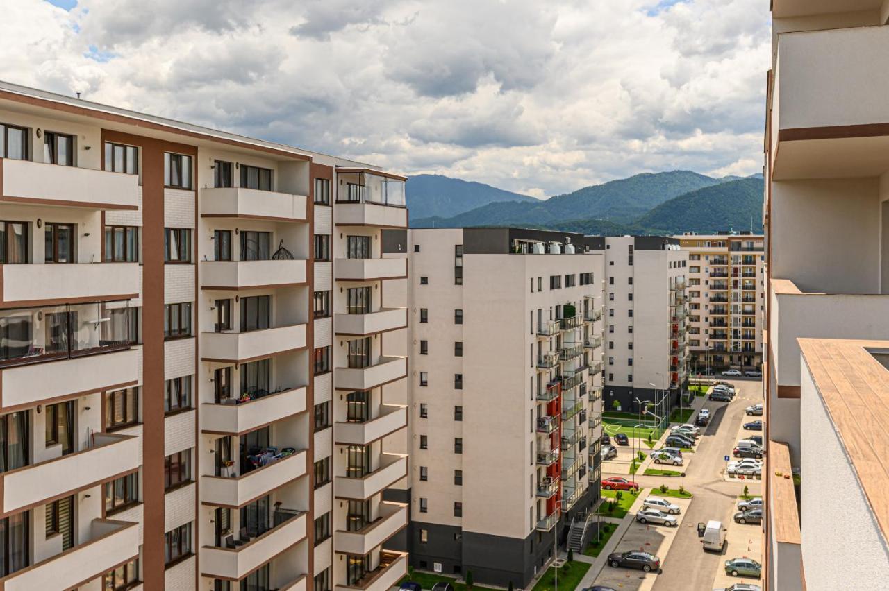 Isaran 2D4E Apartment Brasov Luaran gambar